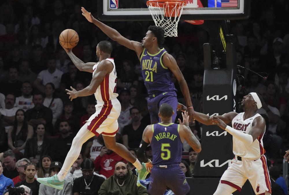 场屡屡闪光 场屡屡闪光