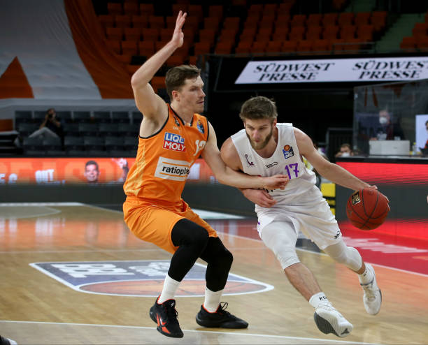 伊萨克的重 伊萨克的重