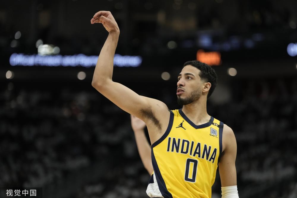 赛季中连场 赛季中连场